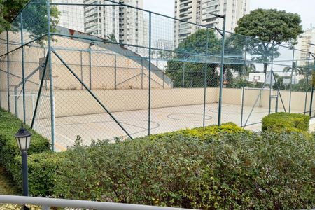 Apartamento à venda com 171m², 4 quartos e 3 vagas Apartamento à venda com 171m², 4 quartos e 3 vagasQuadra