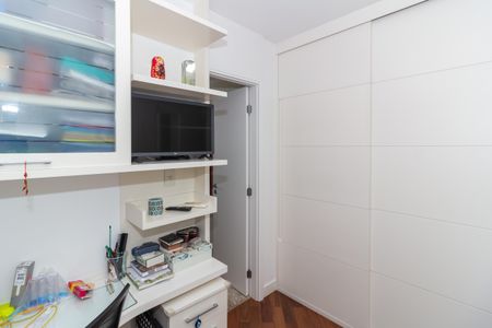 Apartamento à venda com 171m², 4 quartos e 3 vagas Apartamento à venda com 171m², 4 quartos e 3 vagasSuíte 2