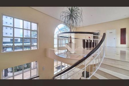 Apartamento à venda com 171m², 4 quartos e 3 vagas Apartamento à venda com 171m², 4 quartos e 3 vagasHall