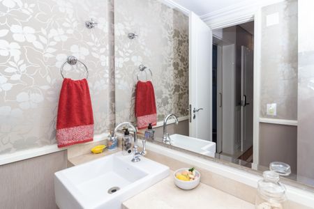 Apartamento à venda com 171m², 4 quartos e 3 vagas Apartamento à venda com 171m², 4 quartos e 3 vagasLavabo