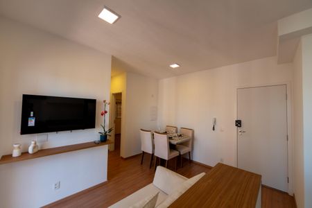 Sala de apartamento para alugar com 2 quartos, 52m² em Alphaville Empresarial, Barueri