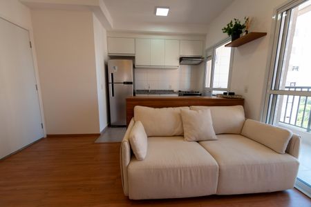 Sala de apartamento para alugar com 2 quartos, 52m² em Alphaville Empresarial, Barueri