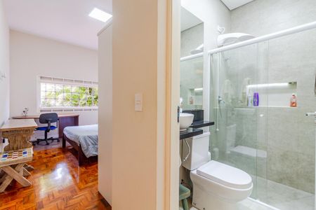 Casa à venda com 350m², 3 quartos e 5 vagasSuíte 2