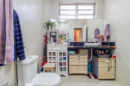 Casa à venda com 350m², 3 quartos e 5 vagasBanheiro da Suíte 3