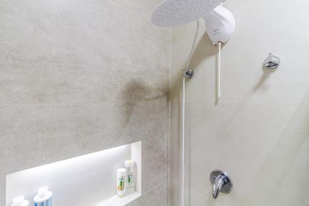 Casa à venda com 350m², 3 quartos e 5 vagasBanheiro da Suíte 1