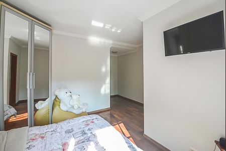Casa à venda com 235m², 3 quartos e 5 vagasSuíte 3