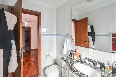 Casa à venda com 235m², 3 quartos e 5 vagasBanheiro da Suíte 3