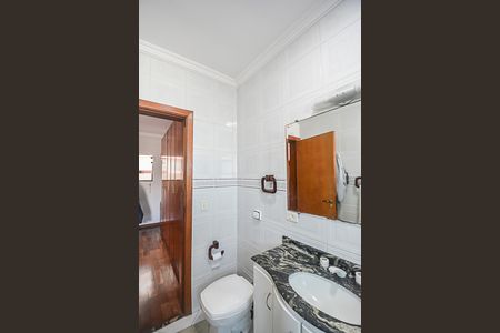 Casa à venda com 235m², 3 quartos e 5 vagasBanheiro da Suíte 1