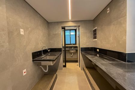 Apartamento à venda com 97m², 2 quartos e 2 vagasCozinha