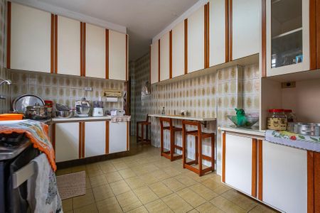 Casa à venda com 90m², 3 quartos e sem vaga Casa à venda com 90m², 3 quartos e sem vagaCozinha