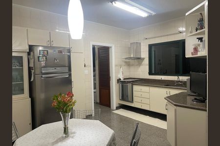 Apartamento à venda com 160m², 3 quartos e 3 vagas