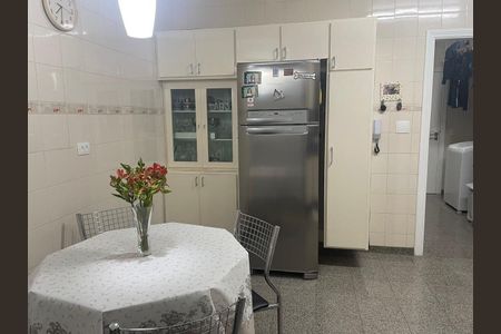 Apartamento à venda com 160m², 3 quartos e 3 vagas