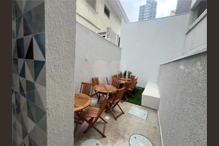 Apartamento à venda com 15m², 1 quarto e sem vaga