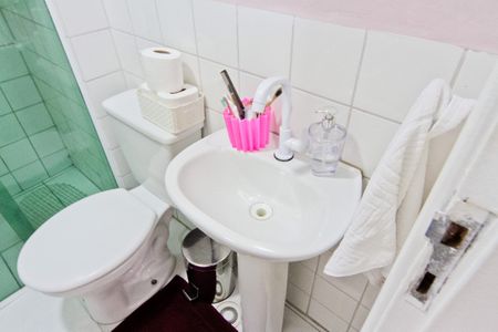 Apartamento à venda com 51m², 3 quartos e 1 vaga Apartamento à venda com 51m², 3 quartos e 1 vagaBanheiro Social