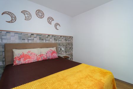 Apartamento à venda com 110m², 3 quartos e 2 vagas Apartamento à venda com 110m², 3 quartos e 2 vagasSuíte