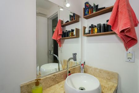 Apartamento à venda com 110m², 3 quartos e 2 vagas Apartamento à venda com 110m², 3 quartos e 2 vagasBanheiro da Suíte