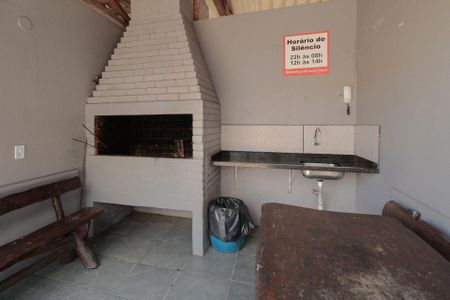 Apartamento à venda com 43m², 1 quarto e sem vagaÁrea comum - Churrasqueira