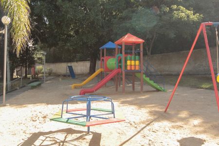 Apartamento à venda com 43m², 1 quarto e sem vagaÁrea comum - Playground