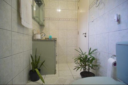 Casa à venda com 264m², 3 quartos e 3 vagasBanheiro 2