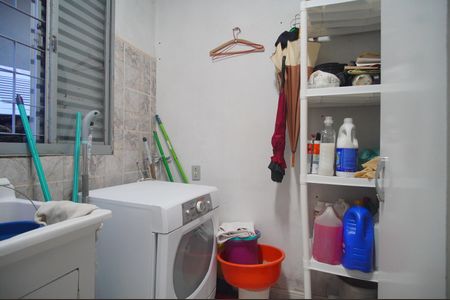 Casa à venda com 264m², 3 quartos e 3 vagasÁrea de Serviço