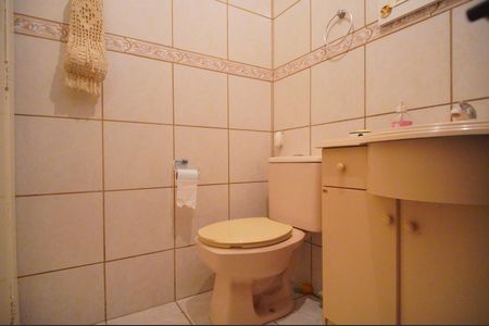 Casa à venda com 264m², 3 quartos e 3 vagasBanheiro 1