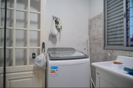 Casa à venda com 264m², 3 quartos e 3 vagasÁrea de Serviço