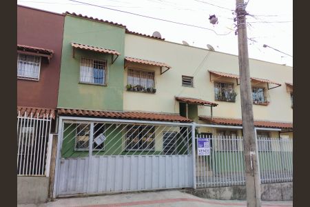 Apartamento à venda com 50m², 2 quartos e 1 vaga Apartamento à venda com 50m², 2 quartos e 1 vagaFachada