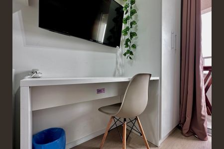 Apartamento à venda com 20m², 1 quarto e sem vagaSala/Quarto