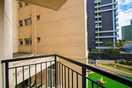 Apartamento à venda com 118m², 3 quartos e 4 vagas Apartamento à venda com 118m², 3 quartos e 4 vagasVaranda da suíte