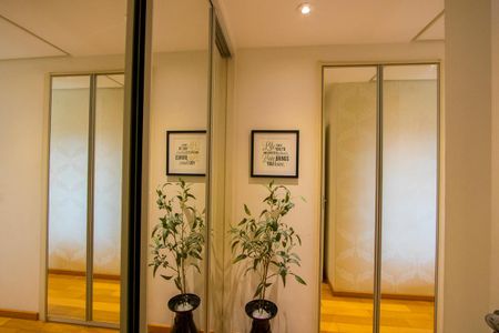 Apartamento à venda com 118m², 3 quartos e 4 vagas Apartamento à venda com 118m², 3 quartos e 4 vagasSuíte