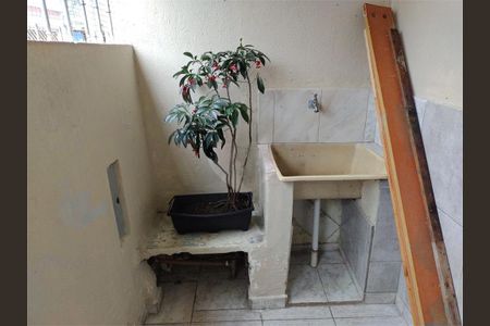 Casa à venda com 110m², 3 quartos e sem vaga