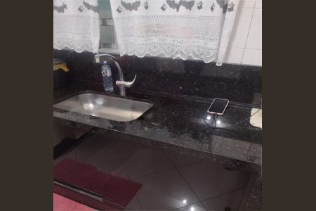 Casa de condomínio à venda com 160m², 3 quartos e 2 vagas