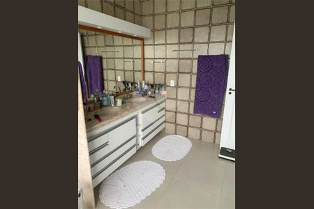 Casa à venda com 420m², 4 quartos e sem vaga