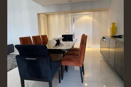 Apartamento à venda com 315m², 3 quartos e 5 vagas