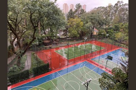 Apartamento à venda com 160m², 4 quartos e 2 vagas