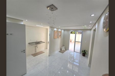Apartamento à venda com 90m², 2 quartos e 1 vaga