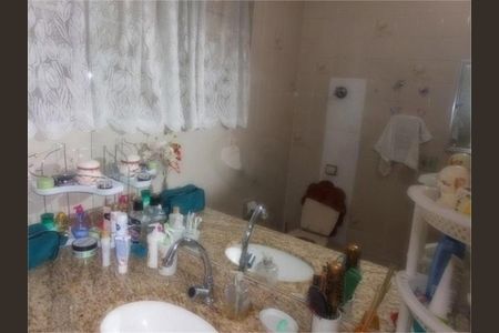 Apartamento à venda com 107m², 3 quartos e sem vaga