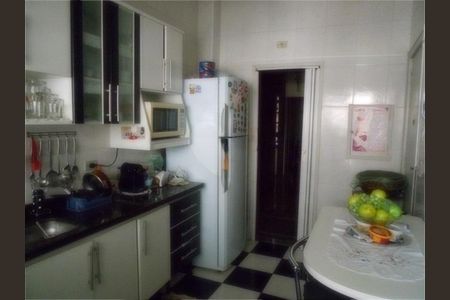 Apartamento à venda com 107m², 3 quartos e sem vaga