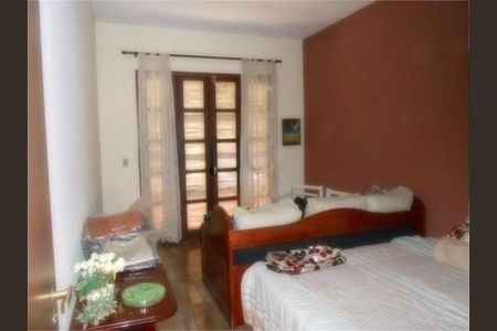 Apartamento à venda com 107m², 3 quartos e sem vaga