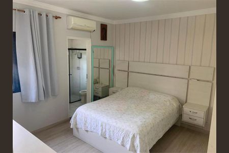 Casa à venda com 120m², 2 quartos e 3 vagas