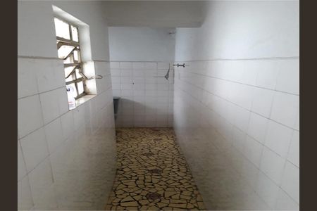 Casa à venda com 90m², 2 quartos e 5 vagas