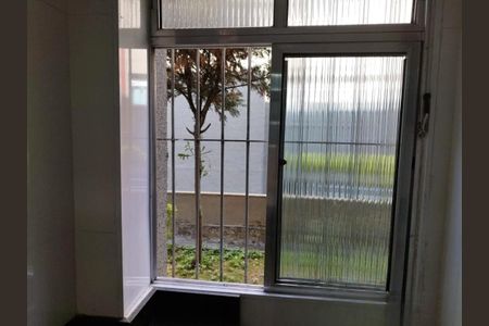 Apartamento à venda com 55m², 2 quartos e 1 vaga