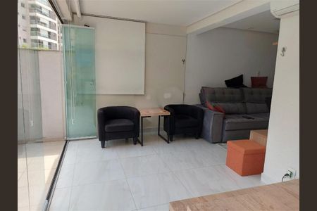 Apartamento à venda com 95m², 2 quartos e 1 vaga