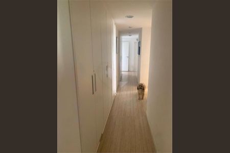 Apartamento à venda com 275m², 3 quartos e 3 vagas