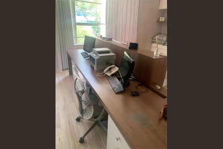 Apartamento à venda com 275m², 3 quartos e 3 vagas
