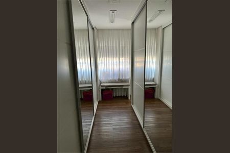 Apartamento à venda com 275m², 3 quartos e 3 vagas