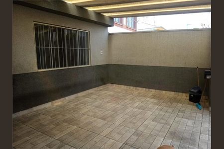 Casa à venda com 70m², 2 quartos e 1 vaga