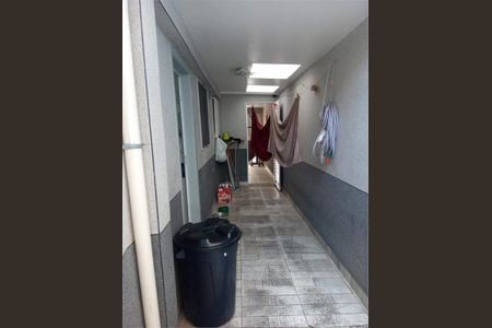 Casa à venda com 70m², 2 quartos e 1 vaga