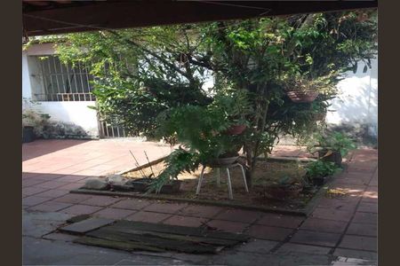 Casa à venda com 386m², 3 quartos e 6 vagas