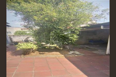 Casa à venda com 386m², 3 quartos e 6 vagas